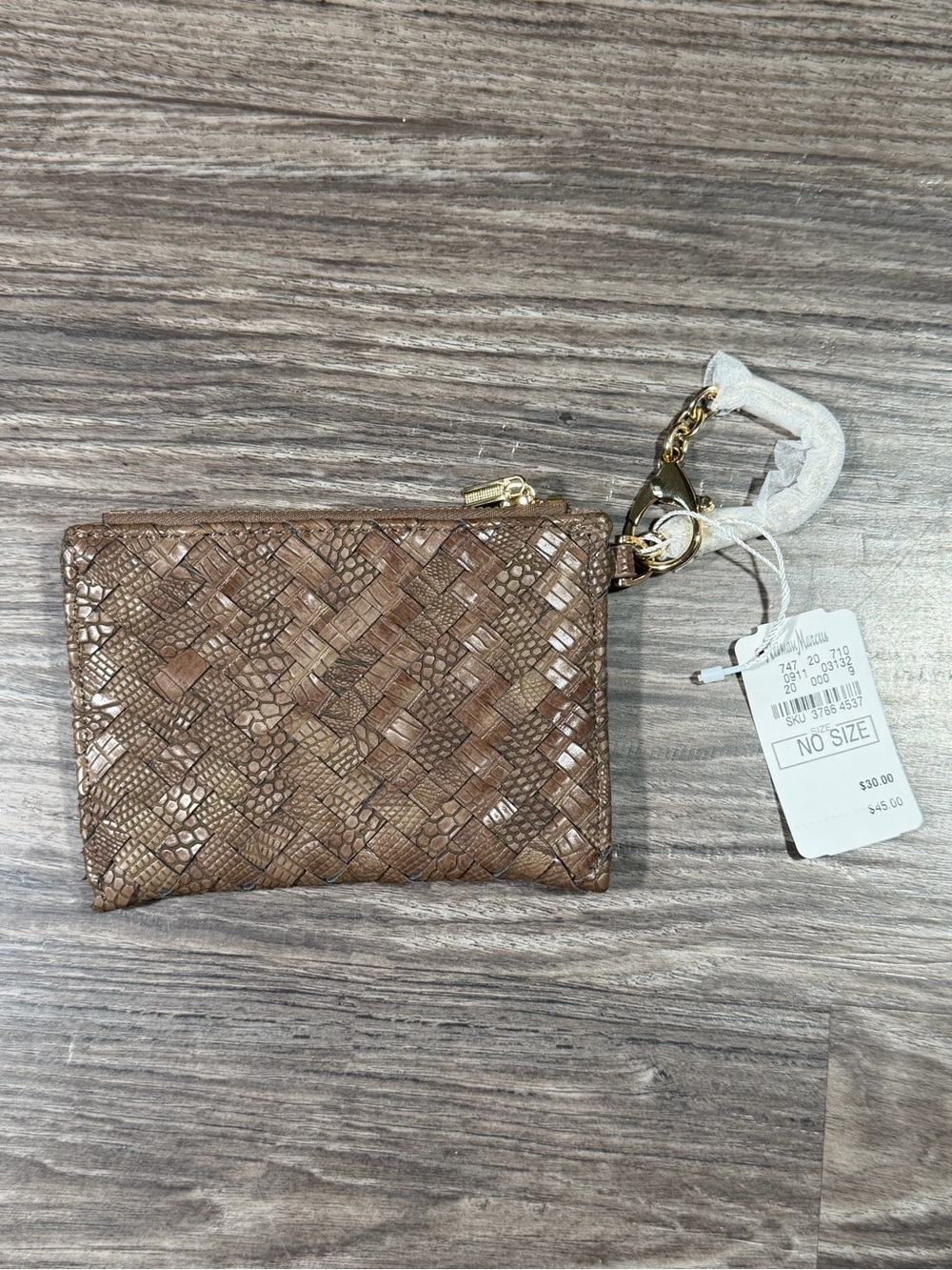 NWT NEIMAN MARCUS Brown Embossed Woven Faux Leather Zippered Coin Purse